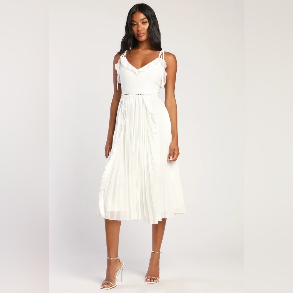 NWT lulus white tie strap pleated midi dress | XL